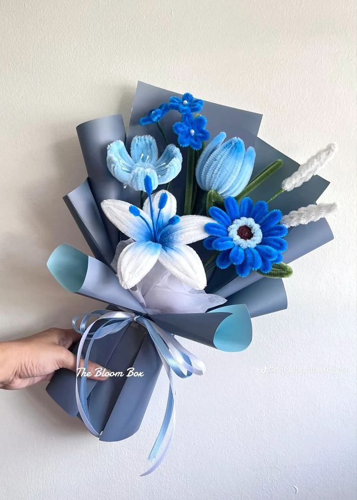 BLUE BOUQUET
