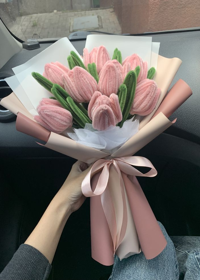 PEACH PINK TULIPS