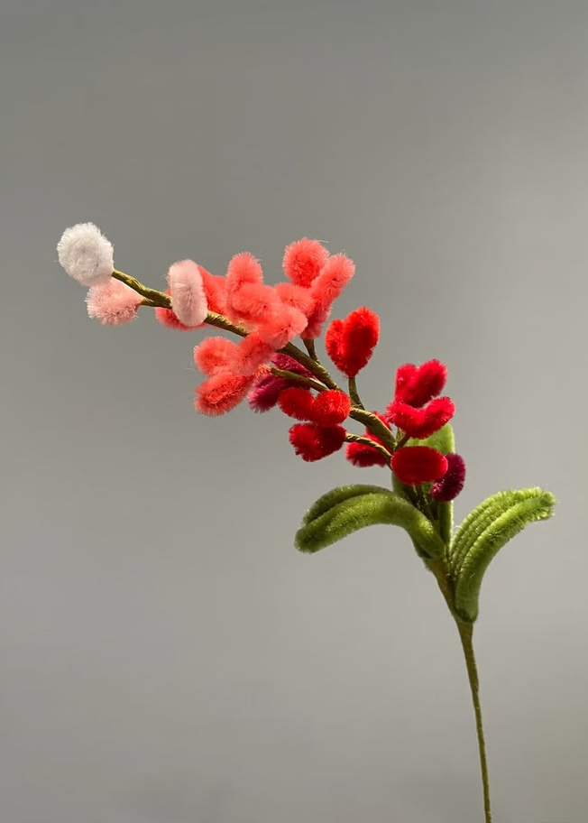 RED PETALS